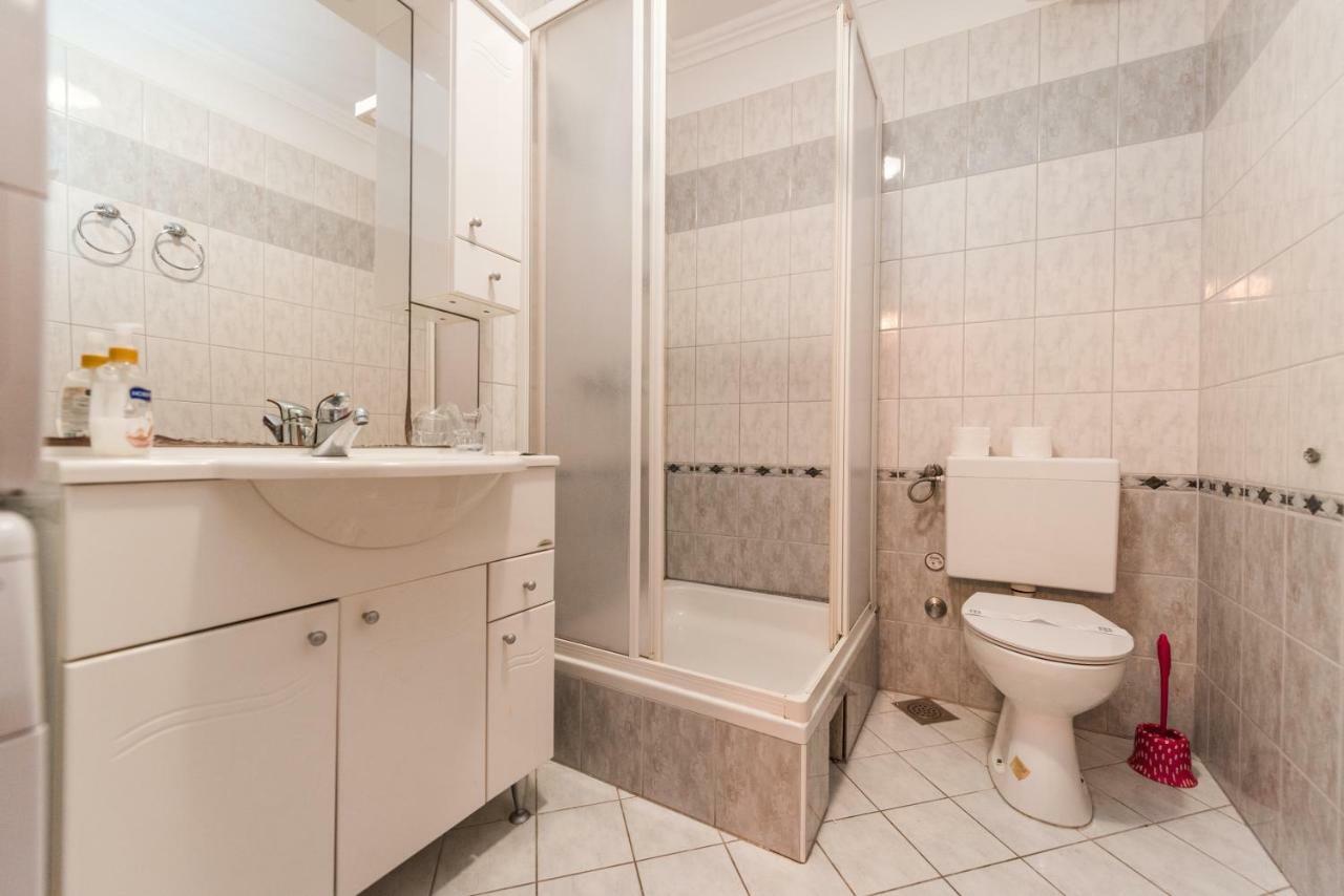 Apartment Keti Novalja Buitenkant foto