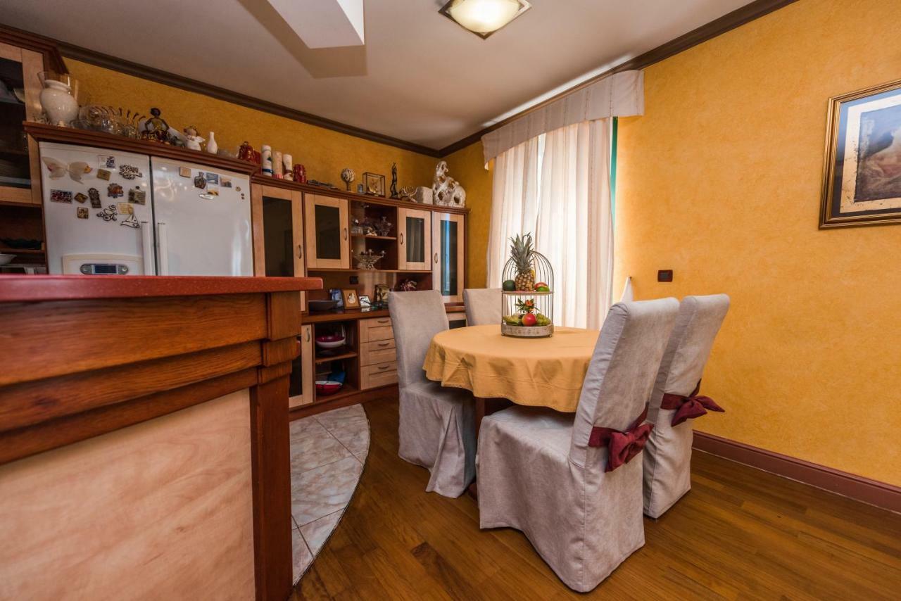 Apartment Keti Novalja Buitenkant foto
